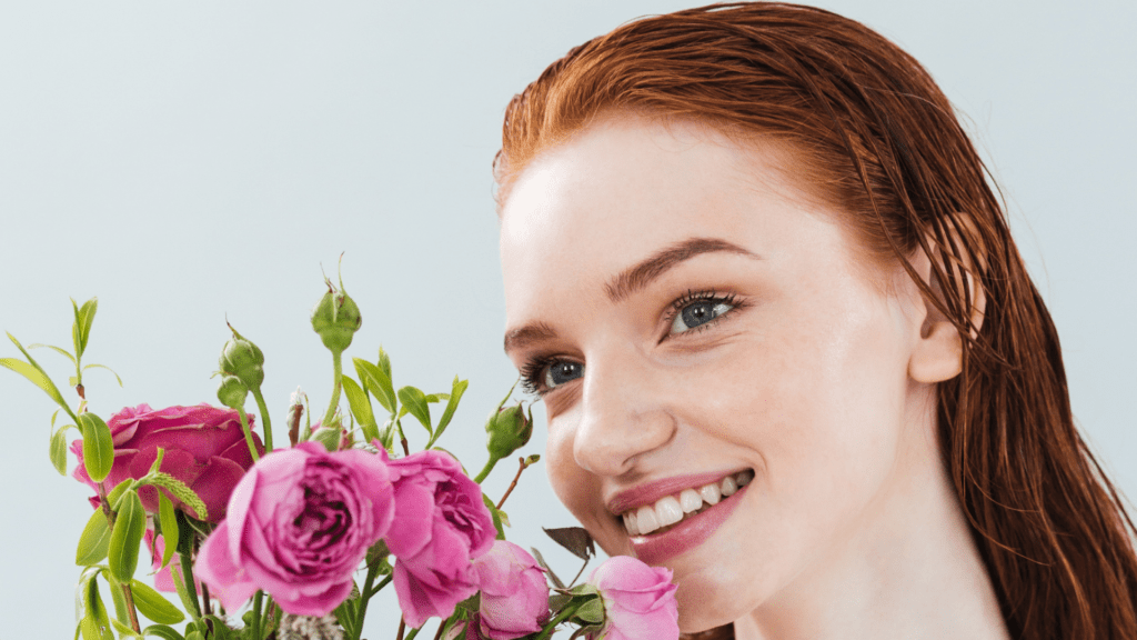 La quantité correcte de produits de soin que les rousses devraient utiliser