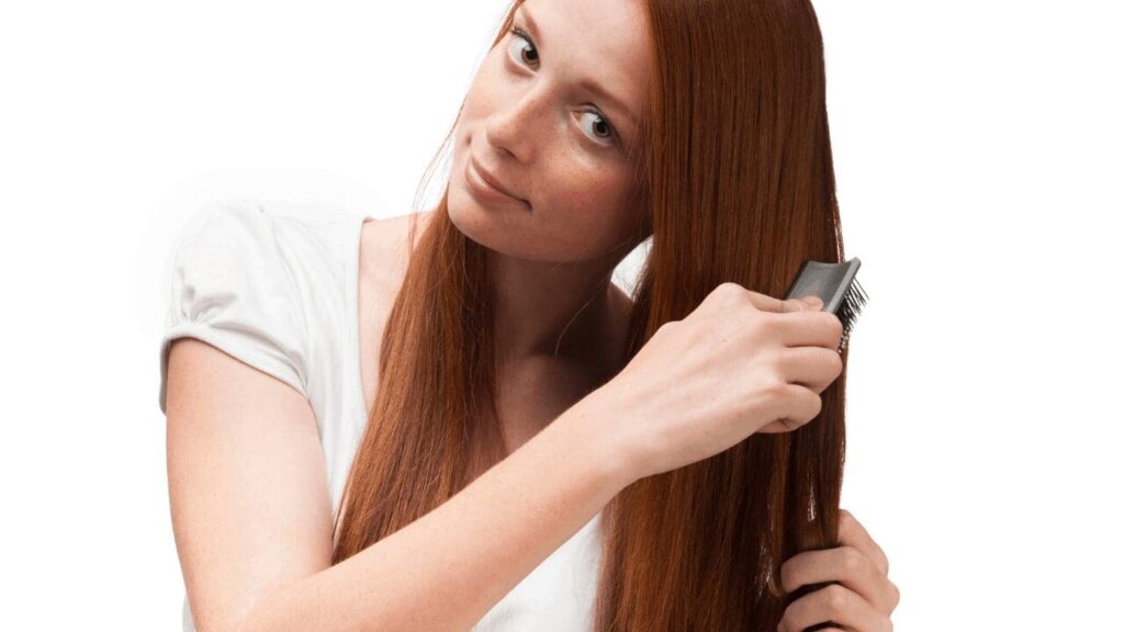 4 façons d'avoir des cheveux roux propres lorsque vous faites de l'exercice ou transpirez