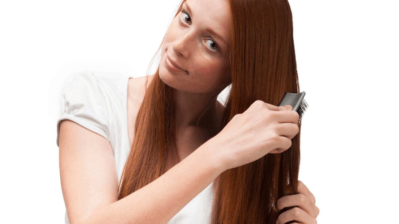 4 façons d'avoir des cheveux roux propres lorsque vous faites de l'exercice ou transpirez