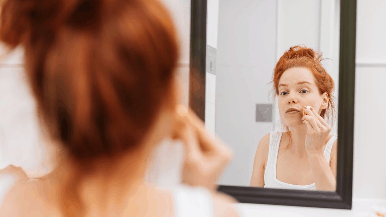 9 des meilleurs produits de maquillage approuvés par les rousses avec SPF