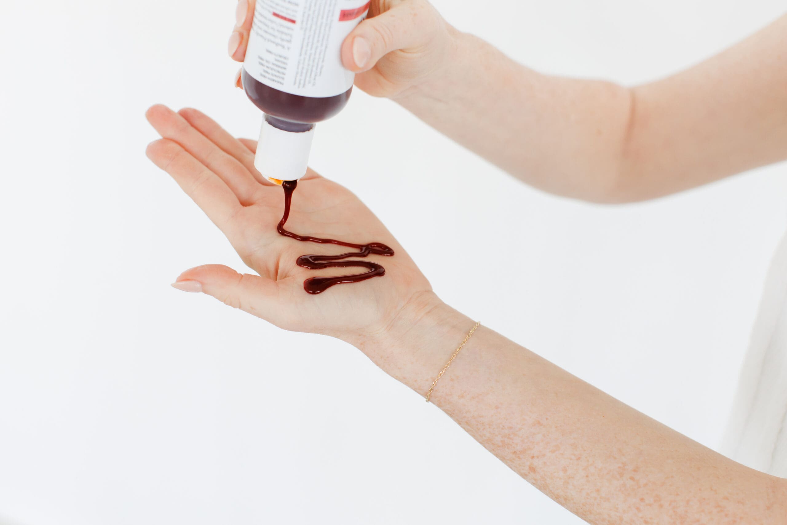 Comment choisir le meilleur shampooing pour vos cheveux roux