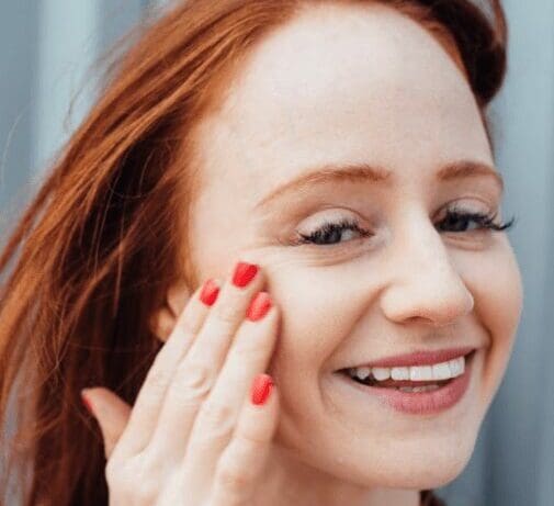 Les 11 meilleurs gels et lotions anti-coups de soleil pour votre peau rousse